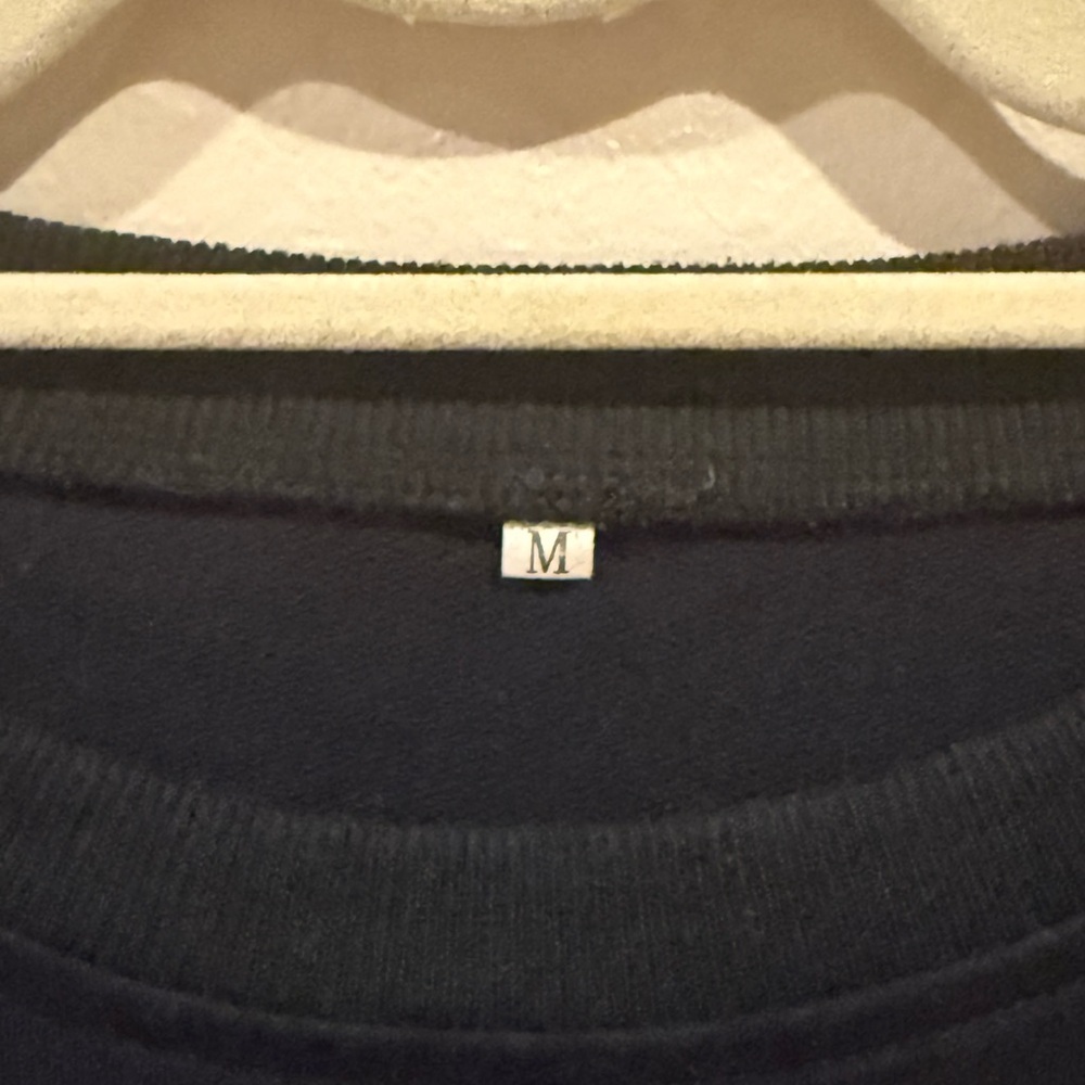 Oversized Los Angeles Crewneck - Picture 3 of 3